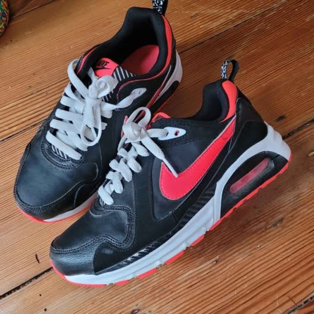 Nike Air Max Trax GS size 5Y